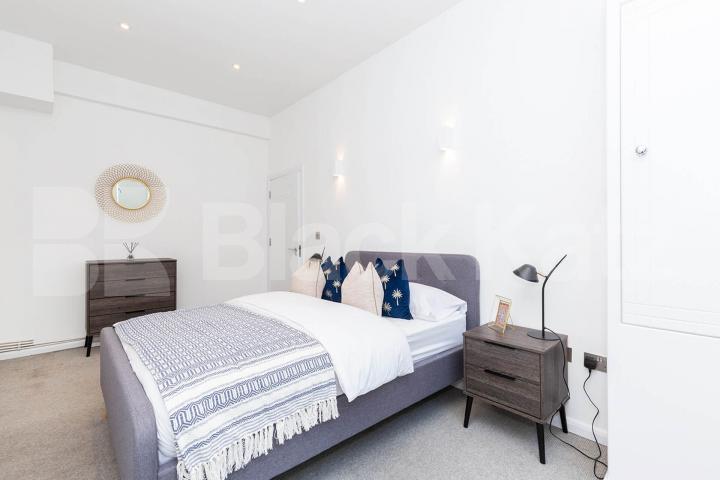 modern and bright 1 bedroom property located within a warehouse conversion   Ability Plaza, Dalston / Haggerston